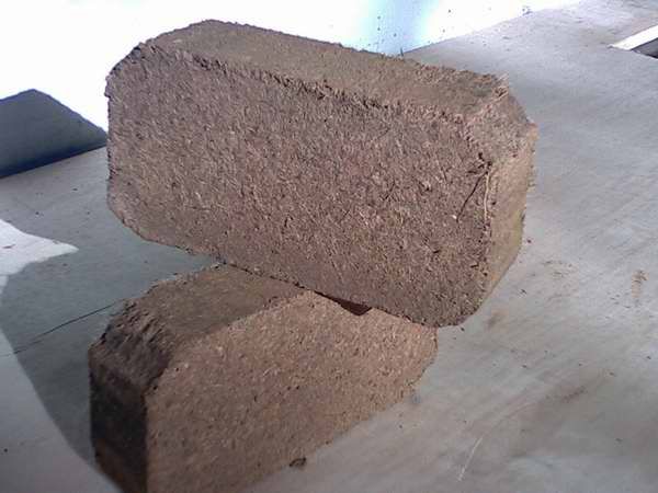 Coconut bricks unpacked 650gr